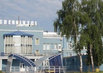 Літаки з Чернівців знову літають до Італії