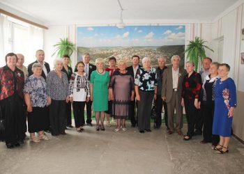 У Заліщицькому агроколеджі зустрілись  випускники минулих років (фото)
