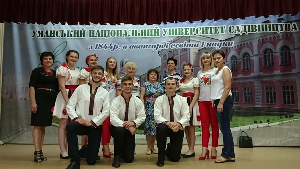 Студенти Борщівського агроколеджу позльотували в Умані (фото)