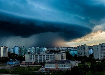 В Україну йде потужний циклон з грозами (карта на 5 днів)