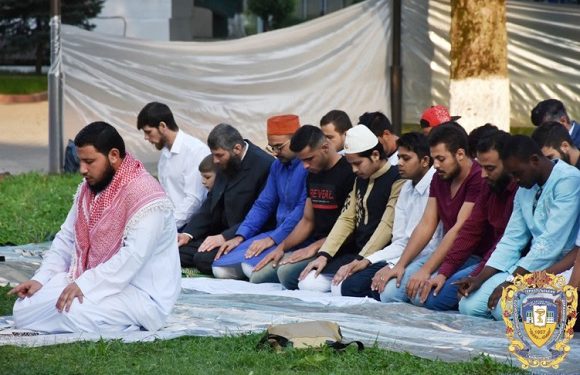 Студенти-мусульмани медуніверситету мали свято пожертви