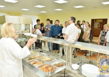 Студенти тернопільського медуніверситету тепер можуть поїсти