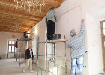 У Бучачі триває реконструкція історичної ратуші