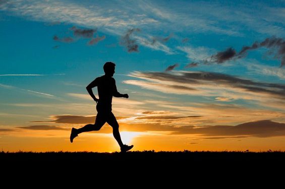 За минулий рік Польща видала українцям 900 тисяч віз