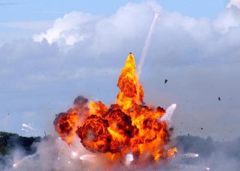 В Україні в багатьох містах заборонено використовувати піротехніку