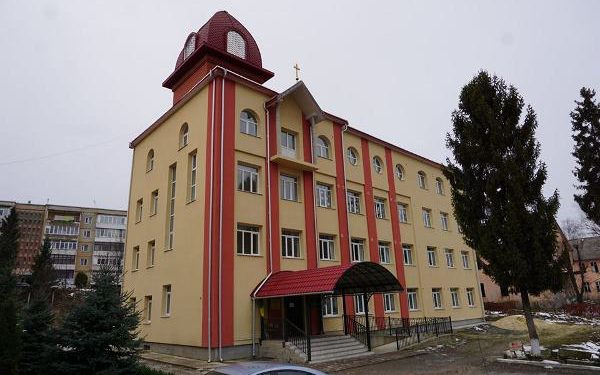 У Чорткові діє обласний центр соціально-психологічної допомоги ,,Родинний Затишок”