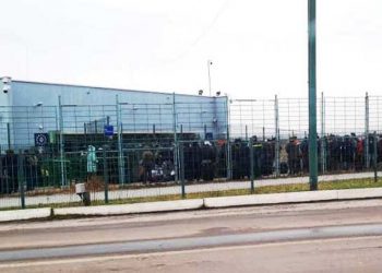 черги на кордоні