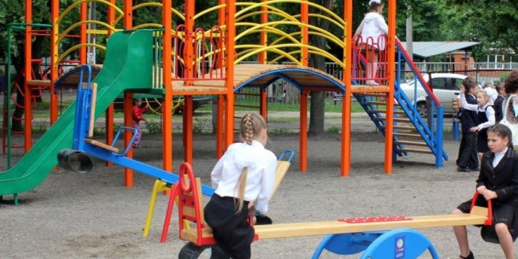 будівництво майданчиків