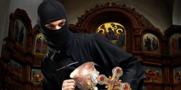 пограбував храм