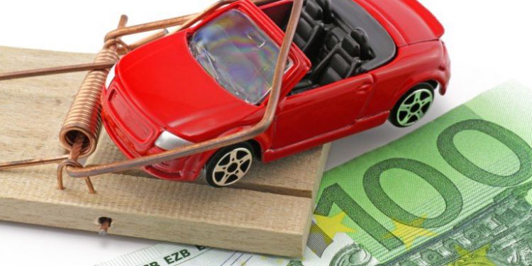 Автомобіль