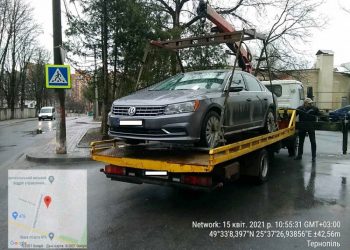 порушення