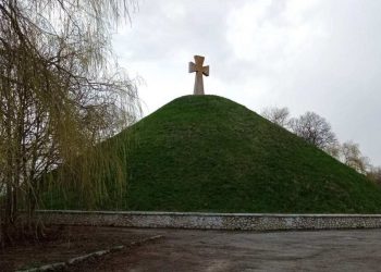 Громадський