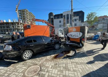 аварія на Живова
