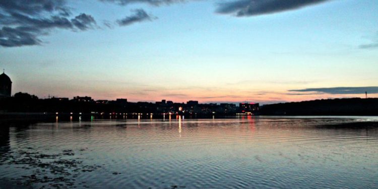 Безпечний відпочинок на воді у час війни