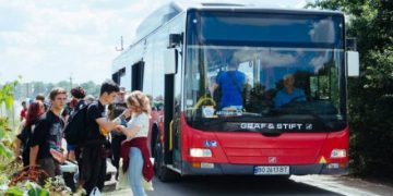 Депутати надали дозвіл на кредит для нових автобусів