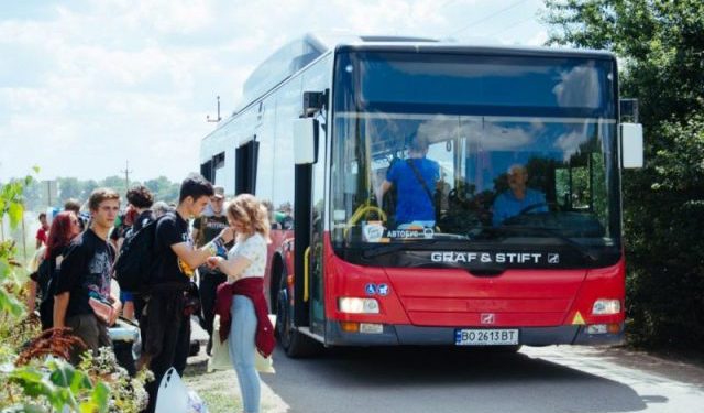 Депутати надали дозвіл на кредит для нових автобусів