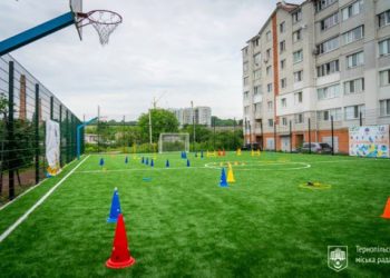 спорт