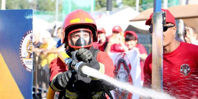 рятувальники