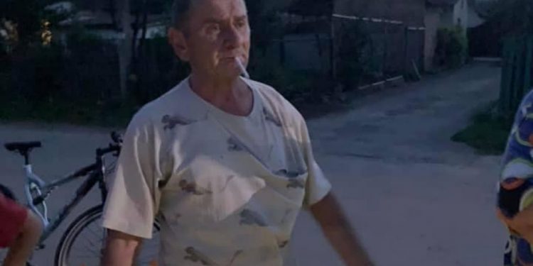 вбив собаку