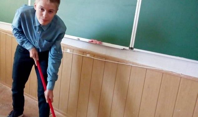 Які громади можуть втратити свої школи