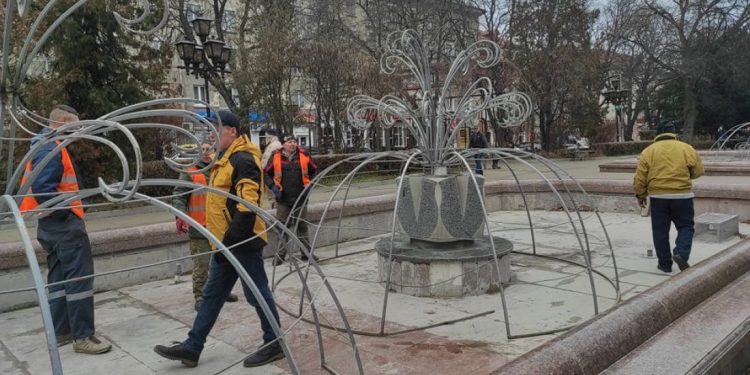 прикрашщають центр міста