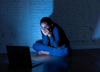 залежність