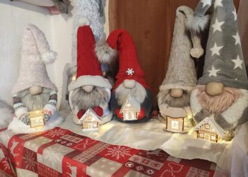 своїми руками