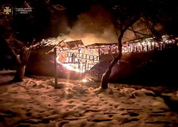 згоріло приміщення