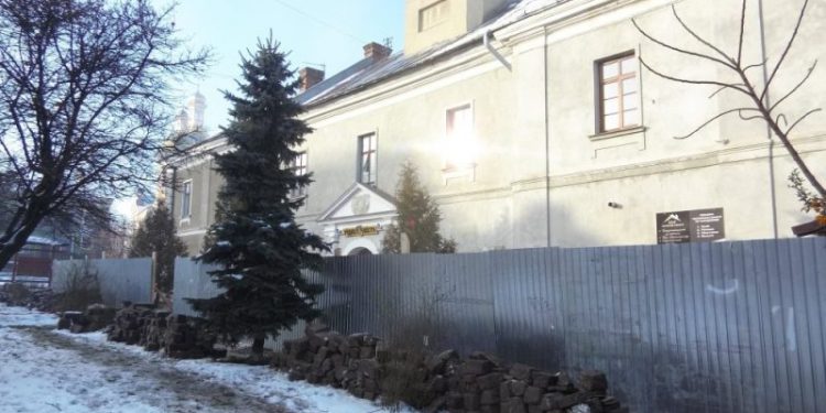 в Бережанах