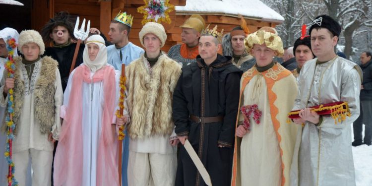 парад вертепів
