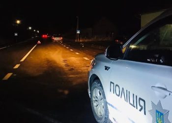 На Тернопільщині п’яний водій скоїв ДТП та запропонував хабар