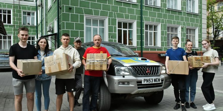 Допомога для наших захисників від волонтерського центру ТНМУ
