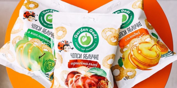 Яблучні чипси господарства «ГАДЗ» відтепер продають у новому пакуванні