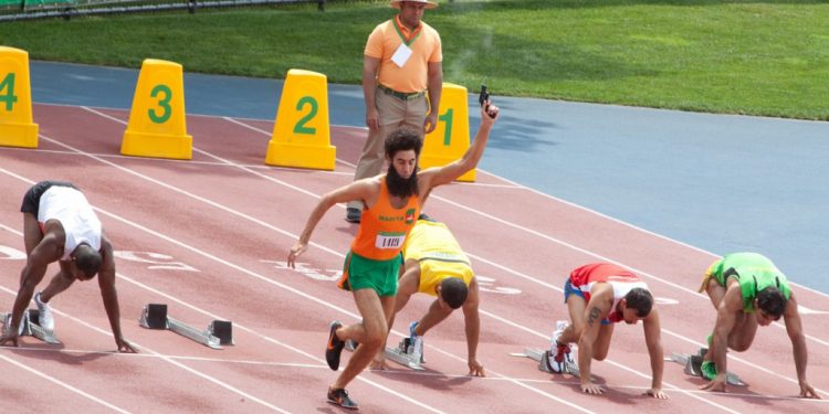 Максим Черкашин: “Диктатори” захоплюють громади України?