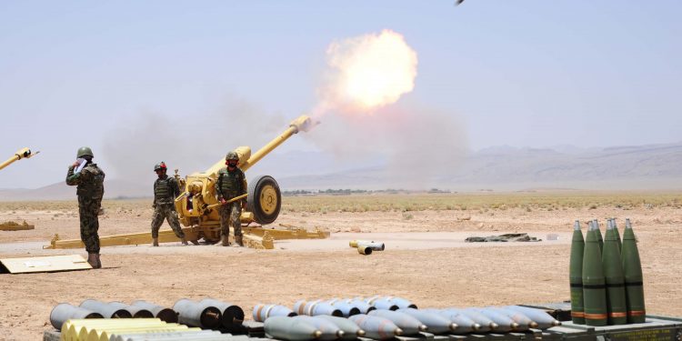 Тернопільські артилеристи нищать ворога (відео)