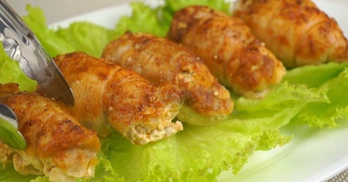 Прості курячі рулетики у духовці