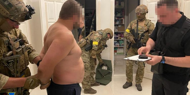СБУ викрила ділка, який шантажем вимагав $600 тис. з одеського агропідприємця