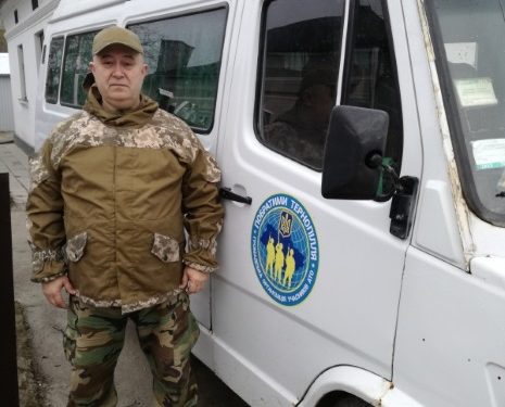 Лікар-волонтер з Тернополя Михайло Могитич