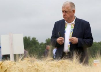 «Робимо все, щоб Україна була з хлібом, а армія – нагодована», – аграрій Петро Гадз (відео)