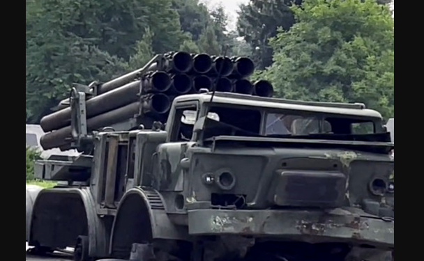 У Тернополі на київський манер зробили виставку рашистської понівеченої техніки