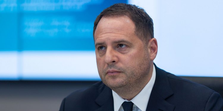 Визнання росії країною-спонсором тероризму стане «срібною кулею» для російського ВПК – Андрій Єрмак