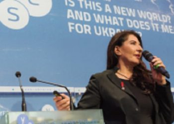 Політикам потрібно бачити…