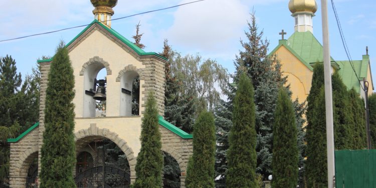 Замість духовного центру чергова багатоповерхівка