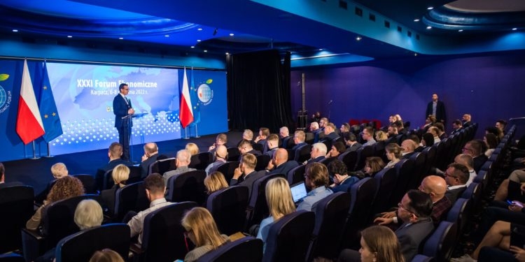 Громадського діяча з Тернополя Руслана Кулика ввели до Програмної Ради товариства Клубу Європа Карпат