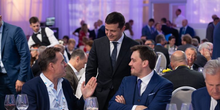 Україна бореться проти імперії, що розпадається, і тому обов’язково переможе, – Ніл Ферґюсон