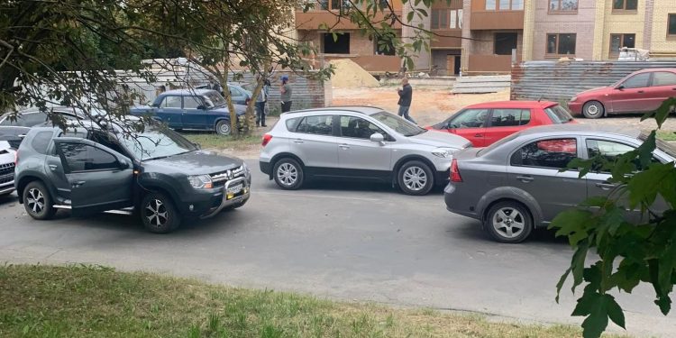 Потрійне ДТП на “Алясці”