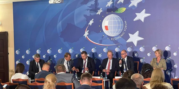 Тернопільський підприємець Тарас Демкура взяв участь у Міжнародному економічному форумі в Польщі