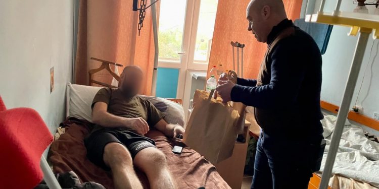 Міський голова Сергій Надал відвідав поранених військовослужбовців в одній з тернопільських лікарень