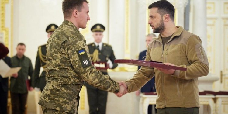 Батьківщина втрачає Героя України військового льотчика Олександра Кукурбу