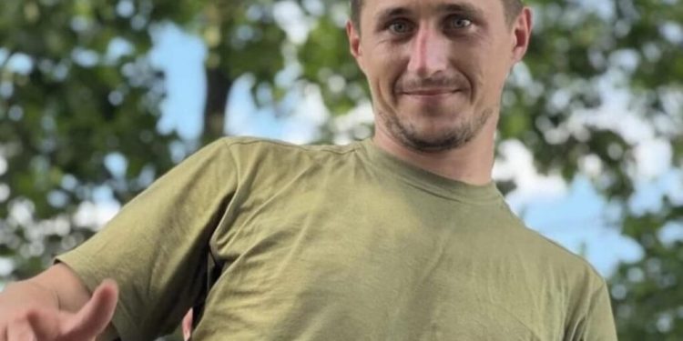 Загинув 29-річний воїн з села Петриків Кравчук Тарас Ігорович